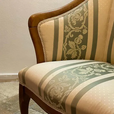 Fonte 6: Centro Vicino Piazza Del Campo * Siena